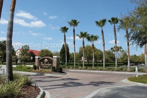 Building Photo - 18001 Richmond Place Dr
