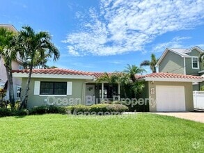 Building Photo - 724 Sunset Cove