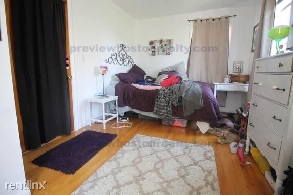 Building Photo - 66 Brooks St