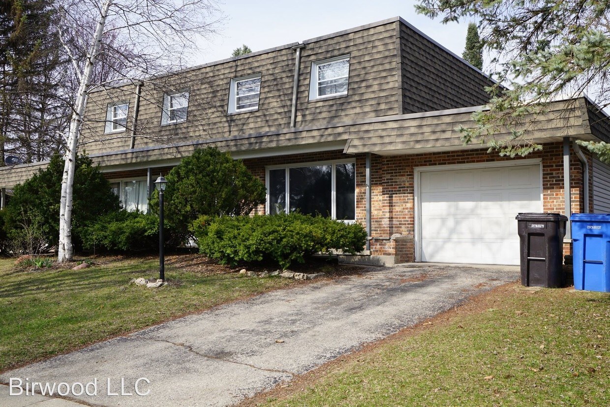 Primary Photo - 3601 Valley Ridge Rd