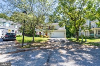 Building Photo - 8005 Silver Fox Dr