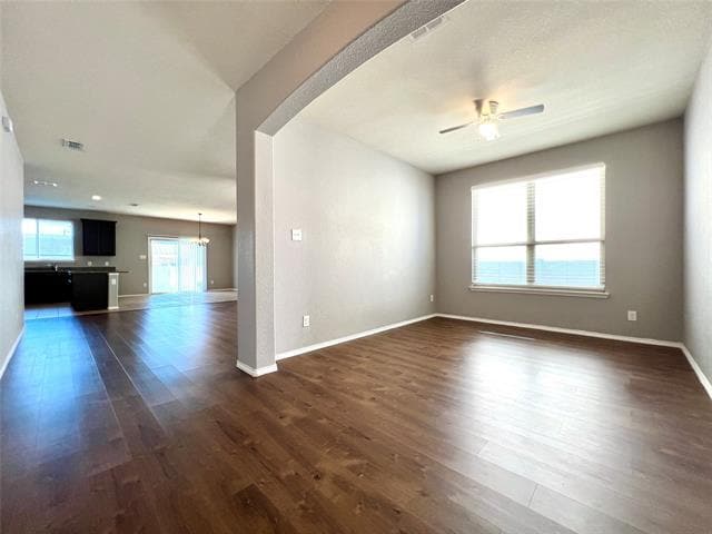 Building Photo - 1004 Bruni Ct