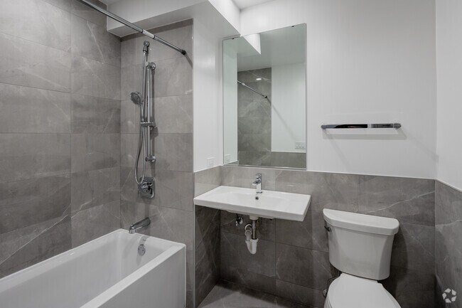 Estudio, 1BA - 460SF - Baño - 1710 W Lunt Ave