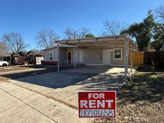 Building Photo - 2934 Hatton St