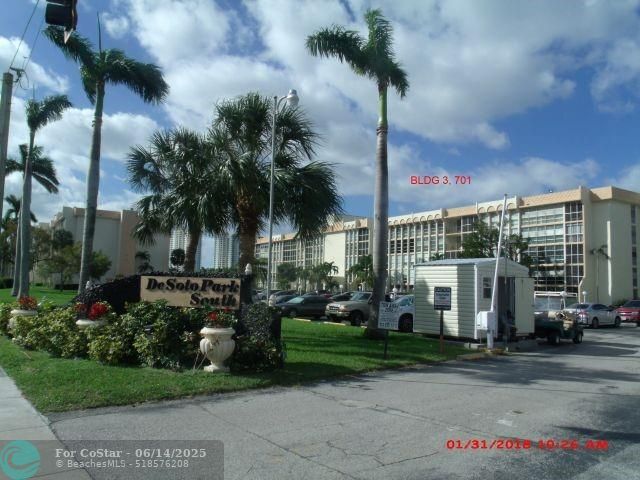 Foto principal - 701 Three Islands Boulevard