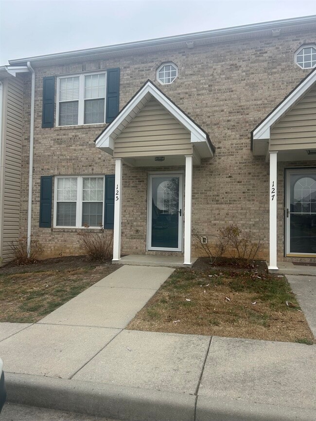 Building Photo - 125 Joyce Dr