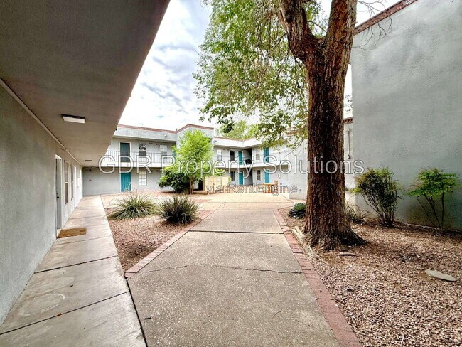 Foto del edificio - 401 14th St NW