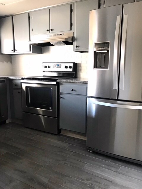 Building Photo - 9731 Smitherman Dr