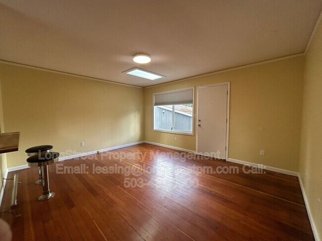 Foto del edificio - 4725 NE 50th Pl