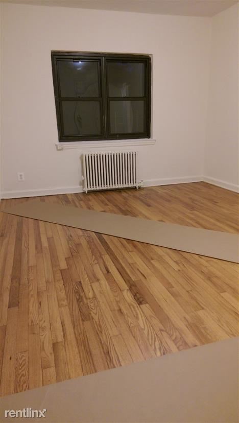 Foto del edificio - 7310 Woodhaven Blvd