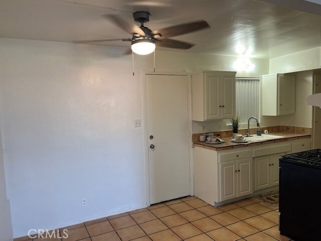 Building Photo - 37111 Cathedral Canyon Dr