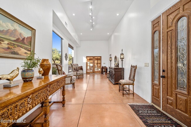 Foto del edificio - 8959 E Woodland Rd