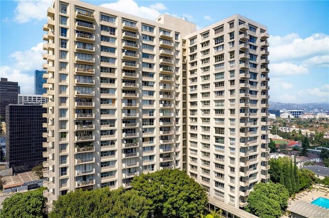 Building Photo - 2160 Century Park E
