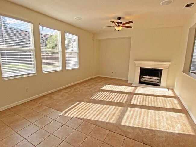 Building Photo - 1681 Heritage Bay Pl