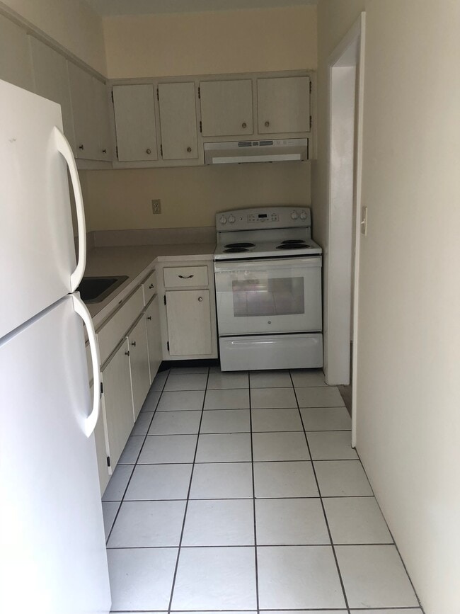 cocina - 4900 Bayview Dr
