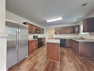 Foto del edificio - 37 Jones Creek Cir