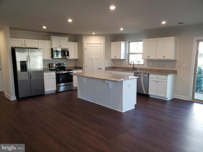 Building Photo - 25318 Tannin Cir
