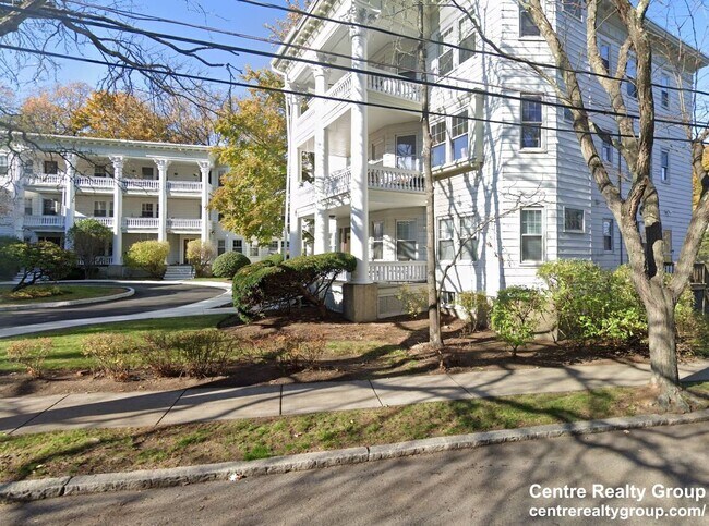 Foto del edificio - 136 Middlesex Rd