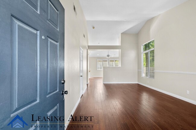 Building Photo - 25627 Shaw Pl