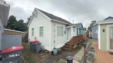 Building Photo - 314 4th Ave