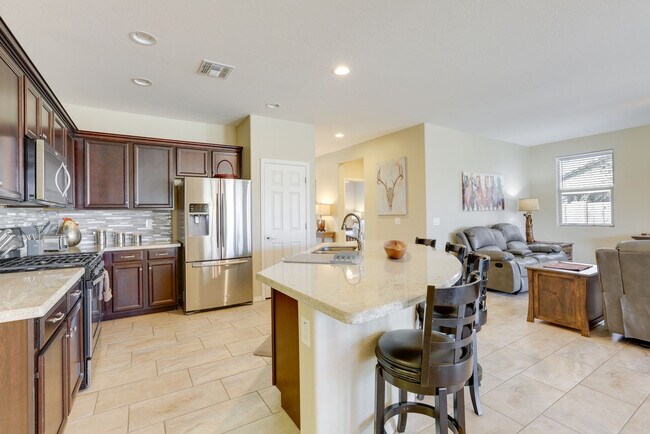 Foto del edificio - 17940 W Glenhaven Dr