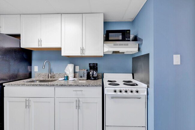 Foto del edificio - 2300 N Ocean Blvd