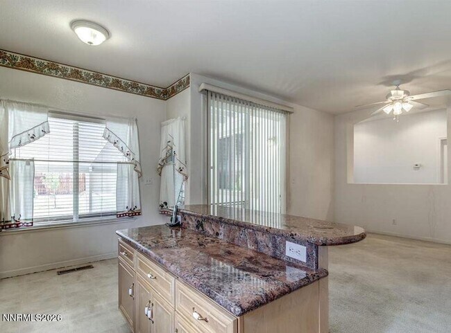 Building Photo - 7925 Zinfandel Dr