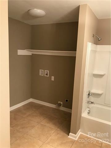 Building Photo - 405 Hickory Grove Rd