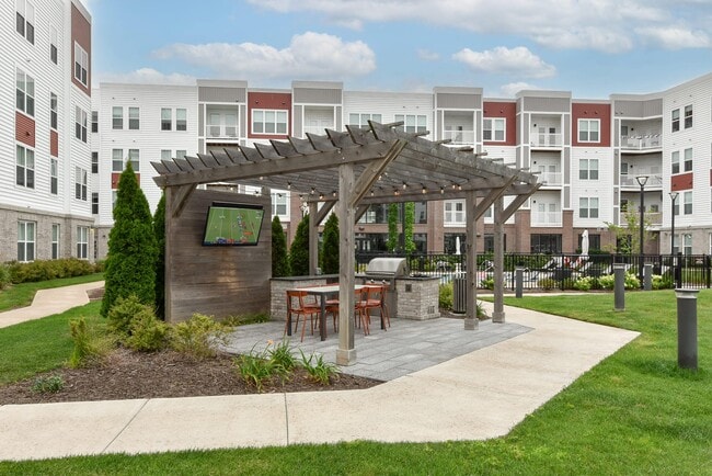 Building Photo - The View on Collins Apartments