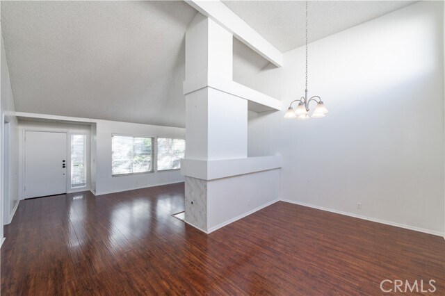 Foto del edificio - 12 Navarre