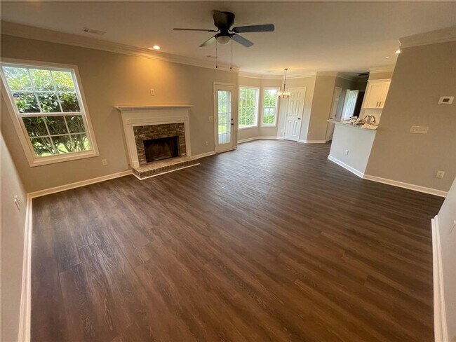 Building Photo - 8845 Creekstone Pl