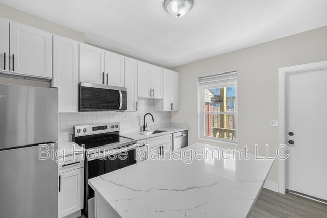 Foto del edificio - 333 S Lehigh St