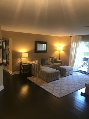 Foto del edificio - 18035 Royal Oak Ct