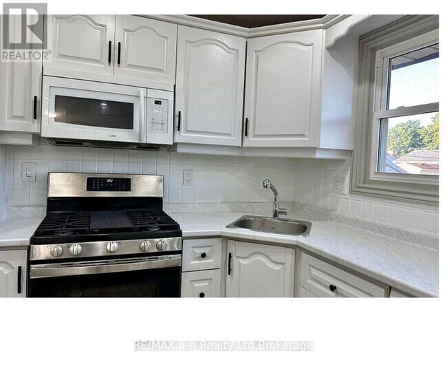 Photo du bâtiment - 197 Atkinson Blvd