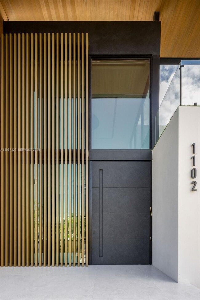 Building Photo - 1102 Washington St