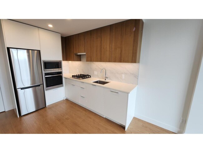 Photo du bâtiment - 13359 Old Yale Rd