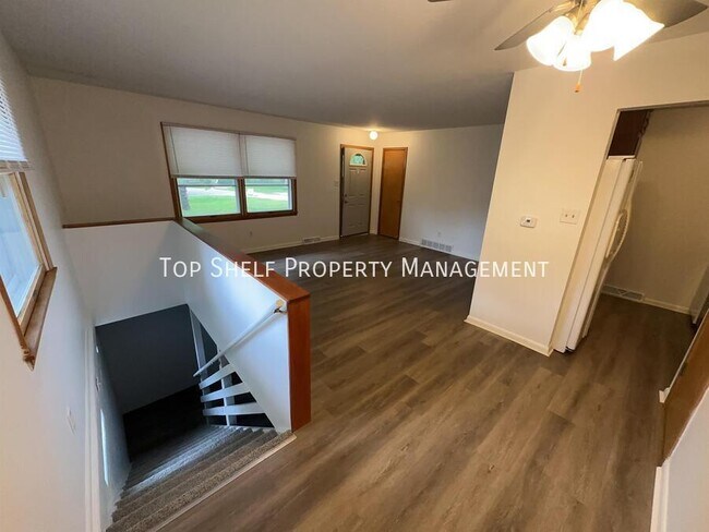 Foto del edificio - 3812 SW 12th St