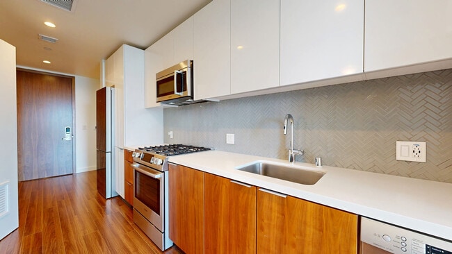 Interior Photo - Vision on Wilshire
