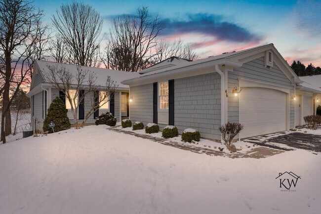 Foto del edificio - 46 Creek Ridge