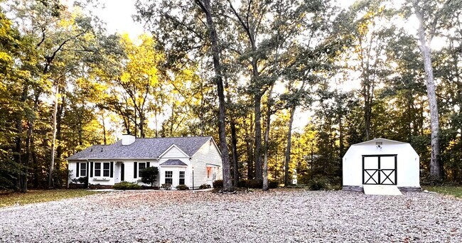 Building Photo - 309 Grenadier Dr