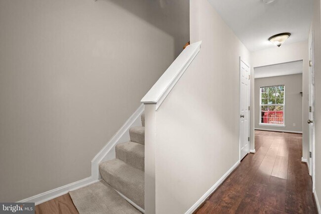 Foto del edificio - 12405 Gooderham Way