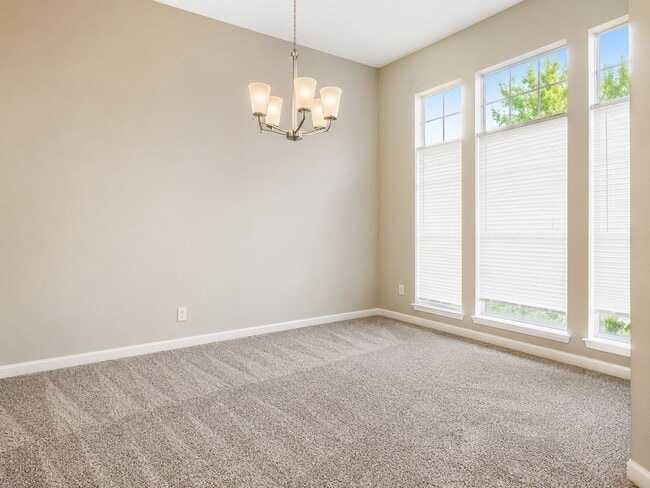 Building Photo - 3307 Rushwood Ln