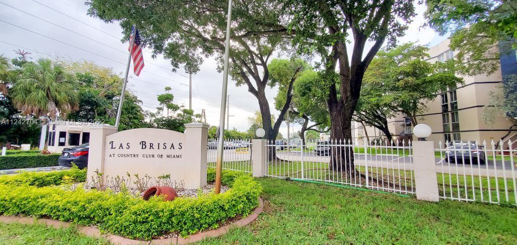 Foto del edificio - 6995 NW 186th St