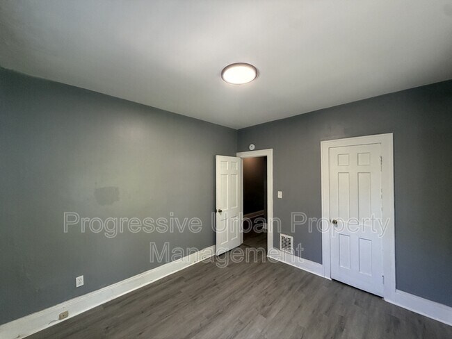 Foto del edificio - 3412 E 147th St