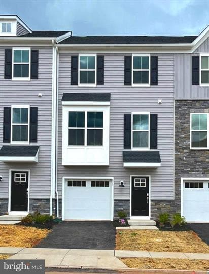 Photo - 827 Pecan Rd Townhome