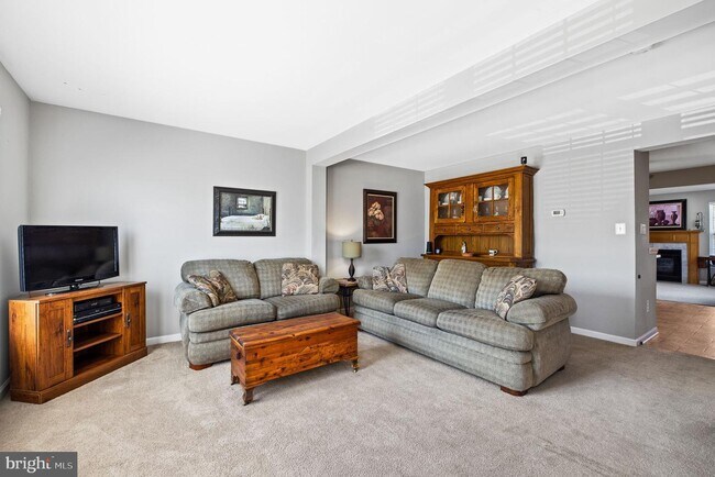 Building Photo - TURNBERRY VILLAGE LOT 69 SEC 2B