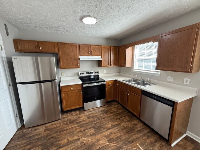 Foto del edificio - Hamlet Square Townhomes Unit 2344C