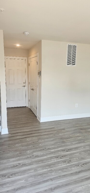 Foto del edificio - 9606 Prince Pl