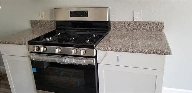 Foto del edificio - 107 Meadowside Dr