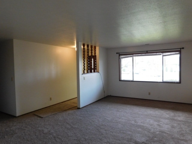 Building Photo - 3Bd/2Ba Single Story House - For viewing!